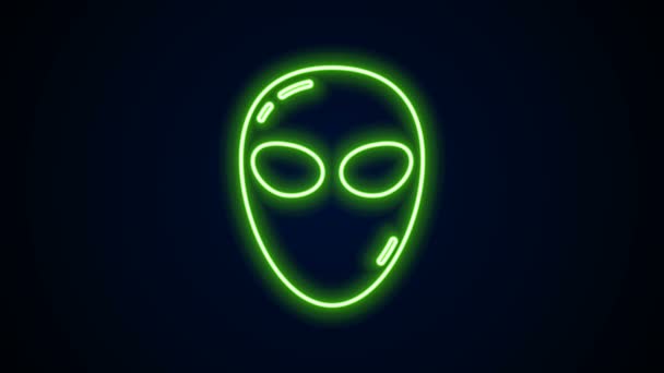 Linha de néon brilhante ícone alienígena isolado no fundo preto. Extraterrestre rosto ou cabeça símbolo alienígena. Animação gráfica em movimento de vídeo 4K — Vídeo de Stock