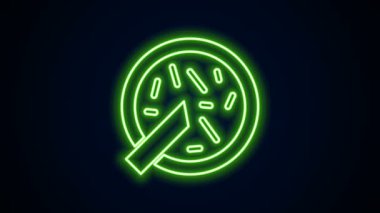 Siyah zemin üzerinde izole edilmiş bakteri simgesi olan parlak neon hattı Petri kabı. 4K Video hareketli grafik canlandırması