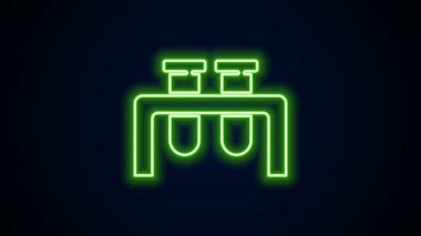 Parlayan neon hattı test tüpü ve kimyasal test ikonu siyah arkaplanda izole edildi. Laboratuvar cam levhası. 4K Video hareketli grafik canlandırması