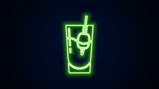 Parlak neon hattı. Kokteyl Bloody Mary simgesi siyah arkaplanda izole edilmiş. 4K Video hareketli grafik canlandırması — Stok video