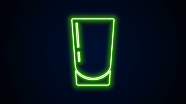 Glowing neon line Glass with water icon isolated on black background. Soda glass. 4K Video motion graphic animation — Stock Video