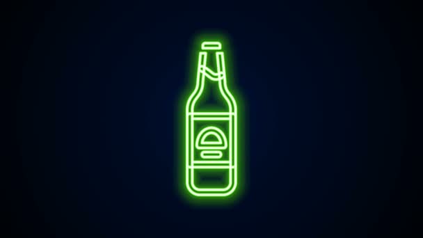 Linha de néon brilhante Ícone de garrafa de cerveja isolado no fundo preto. Animação gráfica em movimento de vídeo 4K — Vídeo de Stock