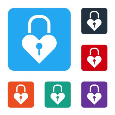 Beyaz arka planda izole edilmiş kalp ikonu şeklinde bir Beyaz Kale. Aşk sembolü ve anahtar deliği işareti. 8 Mart. Mutlu Kadın Günleri. Renkli kare düğmelerle simgeleri ayarla. Vektör.