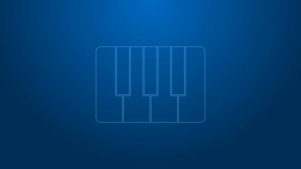 Bílá čára Hudební syntezátor ikona izolované na modrém pozadí. Elektronické piano. Grafická animace pohybu videa 4K — Stock video