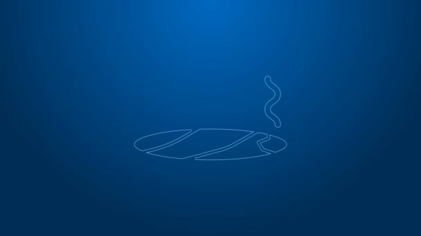 Fehér vonal Cigar füst ikon elszigetelt kék háttérrel. 4K Videó mozgás grafikus animáció — Stock videók