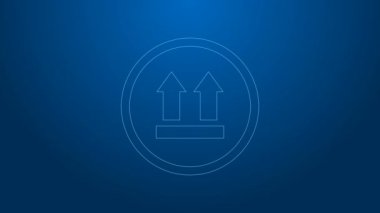 Beyaz çizgi Bu taraf mavi arkaplanda izole edilmiş bir simge. Paketin üst tarafını gösteren iki ok. Kargo halledildi. 4K Video hareketli grafik canlandırması
