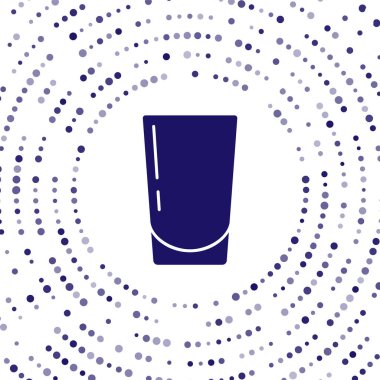 Beyaz zemin üzerinde su ikonu olan mavi cam. Soda bardağı. Soyut çember rastgele noktalar. Vektör.