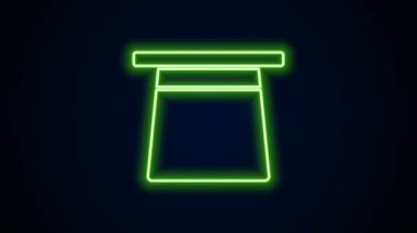 Parlayan neon hattı sihirli şapka simgesi siyah arkaplanda izole edildi. Sihir numarası. Gizemli eğlence konsepti. 4K Video hareketli grafik canlandırması