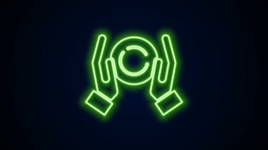 Parlayan neon hattı sihirli top el ikonunda siyah arka planda izole edildi. Kristal küre. 4K Video hareketli grafik canlandırması