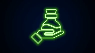 Siyah zemin üzerinde iksir ikonu olan parlak neon hattı şişesi. Sihirli iksirli matara. Mutlu Cadılar Bayramı Partisi. 4K Video hareketli grafik canlandırması
