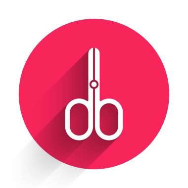 Beyaz Makas simgesi uzun gölgeli izole edilmiş. Alet kesme işareti. Kırmızı daire düğmesi. Vektör.