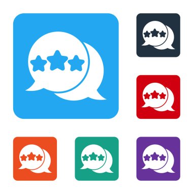 Beyaz 5 yıldızlı ürün değerlendirme simgesi beyaz arka planda izole edildi. Favori, en iyi derecelendirme, ödül sembolü. Renkli kare düğmelerle simgeleri ayarla. Vektör.