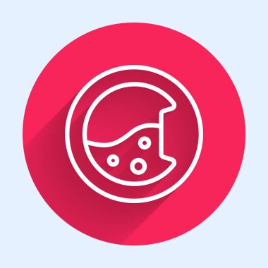 Beyaz çizgi yıkama ikonu uzun gölgeli izole edilmiş. Çamaşır makinesi simgesi. Çamaşır makinesi, çamaşır makinesi. Ev aletleri sembolü. Kırmızı daire düğmesi. Vektör.