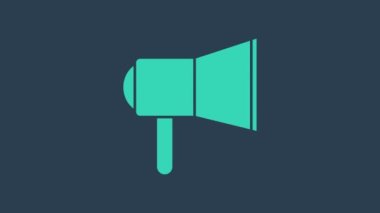 Mavi arkaplanda izole edilmiş turkuaz megafon simgesi. Sözcü işareti. 4K Video hareketli grafik canlandırması