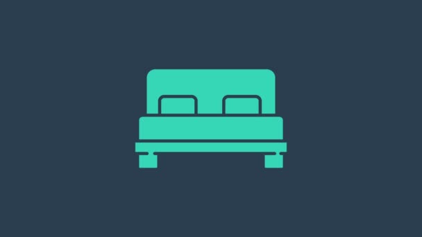 Turquoise Tempat tidur besar untuk dua atau satu orang ikon terisolasi pada latar belakang biru. Animasi grafis gerak Video 4K — Stok Video