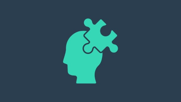 Soluție turcoaz la problema în pictograma psihologie izolată pe fundal albastru. Puzzle. Terapia pentru sănătatea mintală. 4K Animație grafică în mișcare video — Videoclip de stoc