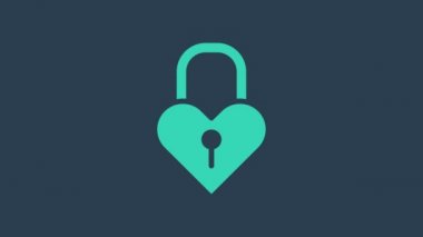 Mavi arka planda izole edilmiş kalp simgesi şeklinde bir turkuaz kale. Aşk sembolü ve anahtar deliği işareti. 8 Mart. Mutlu Kadın Günleri. 4K Video hareketli grafik canlandırması