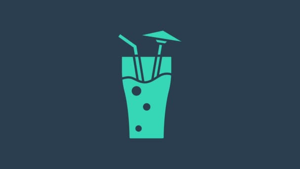 Turchese Cocktail e bevande alcoliche con ombrello icona isolata su sfondo blu. Animazione grafica 4K Video motion — Video Stock