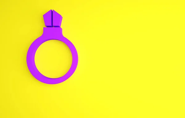Purple Fantasy μαγικό δαχτυλίδι πέτρα με εικονίδιο στολίδι απομονώνονται σε κίτρινο φόντο. Μινιμαλιστική έννοια. 3d απεικόνιση 3D καθιστούν — Φωτογραφία Αρχείου