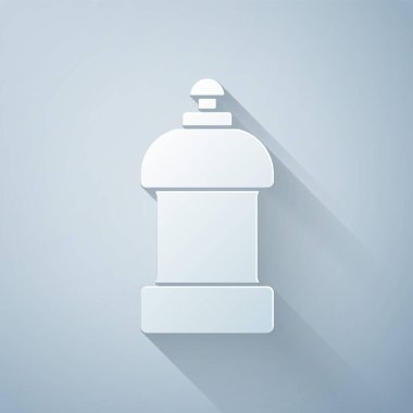 Kağıt kesiği Plastik şişe çamaşır deterjanı, çamaşır suyu, bulaşık deterjanı ya da gri arka planda izole edilmiş başka bir temizlik maddesi. Kağıt sanatı tarzı. Vektör.