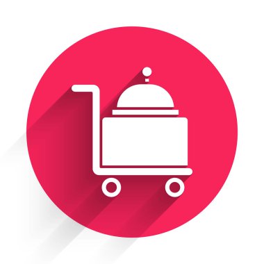 Uzun gölgeli bir tepsi yemek ikonu ile kaplanmış. Tepsi ve kapak işareti. Kapaklı bir restoran saati. Kırmızı daire düğmesi. Vektör.