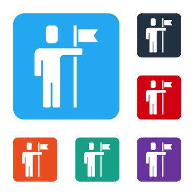 İdari simgelerden oluşan bir ekibin Beyaz Lideri beyaz arka planda izole edildi. Renkli kare düğmelerle simgeleri ayarla. Vektör.