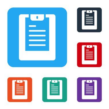 Beyaz Sunucu, Veri raporuna göre simge beyaz arkaplanda izole edilmiş. Renkli kare düğmelerle simgeleri ayarla. Vektör