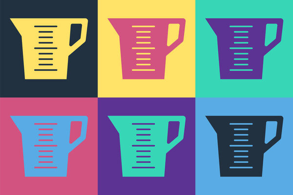 Поп-арт Измерение чашки для измерения сухой и жидкой пищевой иконки изолированы на цветном фоне. Пластиковый маячок с ручкой. Вектор.