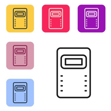 Siyah çizgi polis saldırı kalkanı ikonu beyaz arka planda izole edildi. Renkli kare düğmelerle simgeleri ayarla. Vektör.