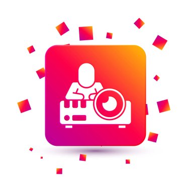 Beyaz sunum, film, film, medya projektör simgesi beyaz arkaplanda izole edildi. Kare renk düğmesi. Vektör.