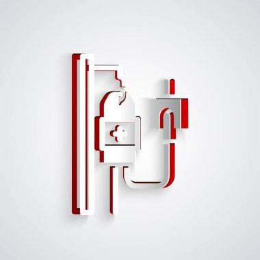 Kağıt kesiği IV çanta ikonu gri arkaplanda izole. Kan torbası. Kan bağışı konsepti. Tedavi ve terapi kavramı, kemoterapi. Kağıt sanatı tarzı. Vektör.