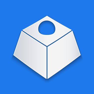 Kağıt kesiği çikolatalı kek ikonu mavi arka planda izole edilmiş. Kağıt sanatı tarzı. Vektör.