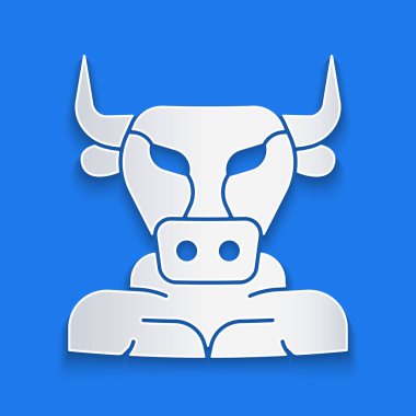 Kağıt kesiği Minotaur simgesi mavi arkaplanda izole edilmiş. Efsanevi Yunan güçlü yaratığı Girit labirentinden efsanevi yarı insan boğa minotor. Kağıt sanatı tarzı. Vektör.