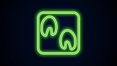 Parlayan neon çizgisi At patisi ayak izi simgesi siyah arkaplanda izole edildi. 4K Video hareketli grafik canlandırması