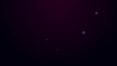 Parlayan neon hattı Minotaur labirenti ya da labirent simgesi siyah arka planda izole edilmiş. Antik Yunan mitolojisi. 4K Video hareketli grafik canlandırması