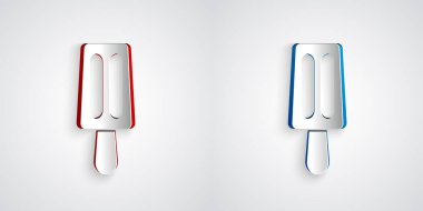 Kağıt kesikli dondurma, gri arka planda izole edilmiş. Güzel sembol. Kağıt sanatı tarzı. Vektör.