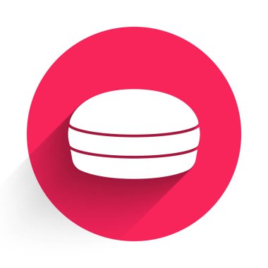 Uzun gölgeli beyaz makarna kurabiye ikonu. Makarna tatlı fırın. Kırmızı daire düğmesi. Vektör.