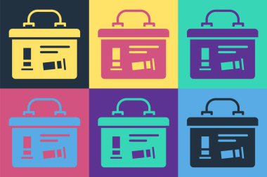 Arkaplanda izole edilmiş mermi ikonu bulunan Pop Art Askeri mühimmat kutusu. Vektör.