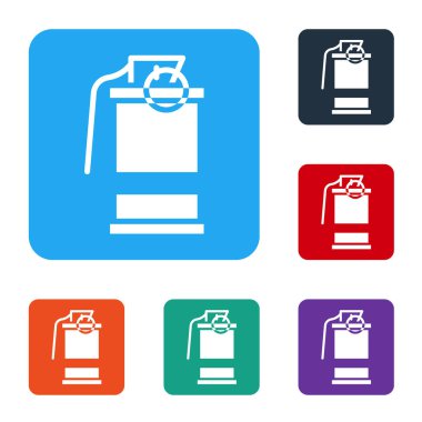 Beyaz El duman bombası ikonu beyaz arka planda izole edildi. Bomba patlaması. Renkli kare düğmelerle simgeleri ayarla. Vektör.