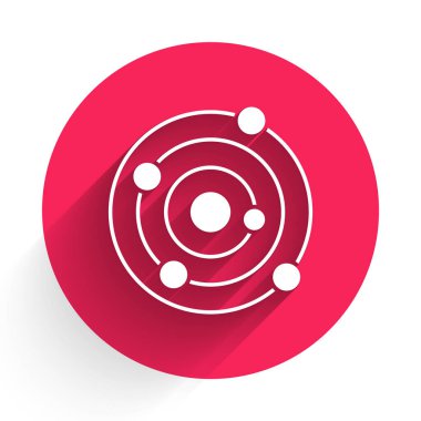 Beyaz Güneş Sistemi simgesi uzun gölgeyle izole edildi. Gezegenler yıldızın etrafında dönerler. Kırmızı daire düğmesi. Vektör.