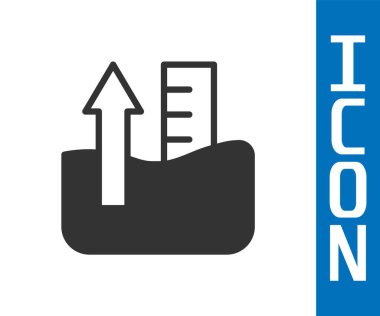 Beyaz arka planda izole edilmiş su seviyesi simgesindeki gri yükselme. Vektör.