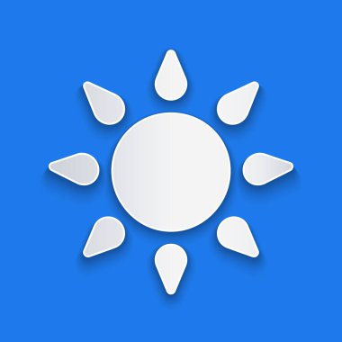 Kağıt kesiği Sun simgesi mavi arkaplanda izole edildi. Kağıt sanatı tarzı. Vektör.