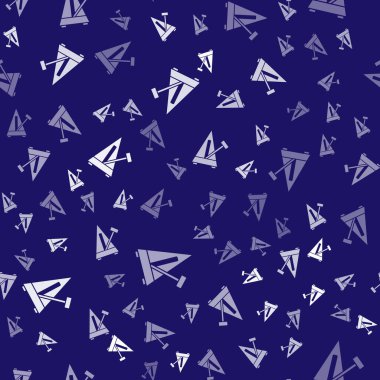 Beyaz Klasik Metronom, sarkacın hareket simgesiyle mavi arkaplanda izole edilmiş kusursuz desen. Müzik ve ritim mekanizması. Vektör.