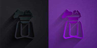 Kağıt kesikli saksı bitkisi simgesi mor arka planda siyah üzerine izole edilmiş. Tencerede yetişen bir bitki. Saksı bitkisi işareti. Kağıt sanatı tarzı. Vektör.