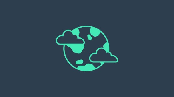 Planeta Terra azul-turquesa com nuvens ícone isolado no fundo azul. Globo da Terra com atmosfera coberta por nuvens e gases. Animação gráfica em movimento de vídeo 4K — Vídeo de Stock