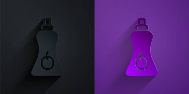 Kağıt kesiği sos şişesi simgesi mor arka planda siyah üzerine izole edilmiş. Ketçap, hardal ve fast food için soslu mayonez şişeleri. Kağıt sanatı tarzı. Vektör.