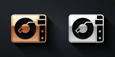 Siyah arka planda izole edilmiş vinil disk ikonu olan altın ve gümüş Vinil çalar. Uzun gölge tarzı. Vektör