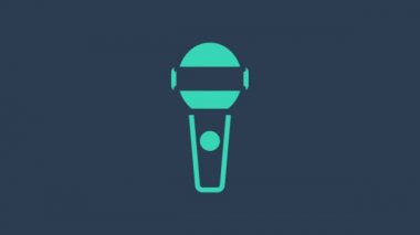 Turkuaz mikrofon simgesi mavi arkaplanda izole edildi. Radyodaki mikrofondan. Sözcü işareti. 4K Video hareketli grafik canlandırması