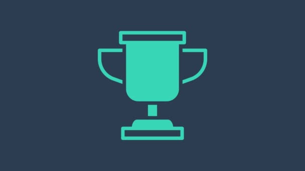 Tyrkysová Award Cup ikona izolované na modrém pozadí. Symbol vítězné trofeje. Mistrovství nebo soutěžní trofej. Značka sportovních úspěchů. Grafická animace pohybu videa 4K — Stock video