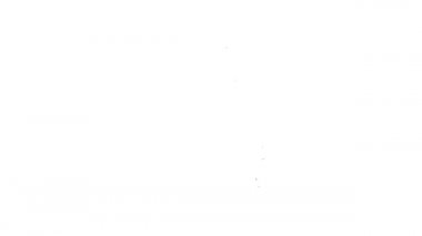 Beyaz zemin üzerinde iksir ikonu olan siyah çizgi şişesi. Sihirli iksirli matara. Mutlu Cadılar Bayramı Partisi. 4K Video hareketli grafik canlandırması